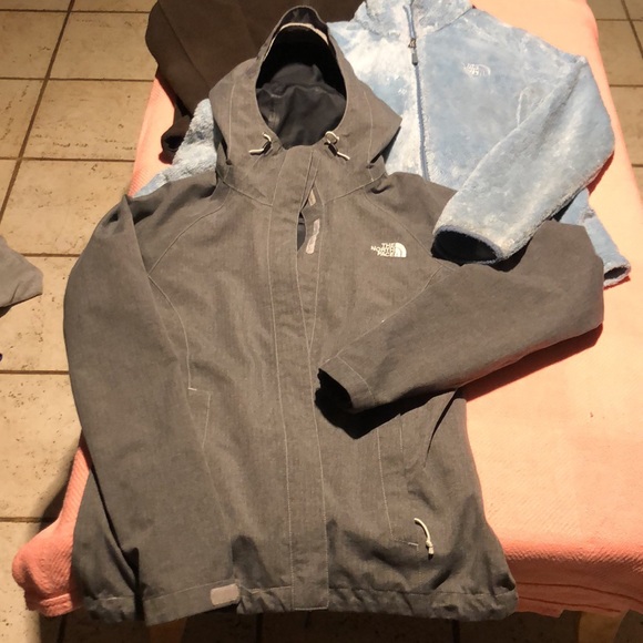 ⭐️⬇️ The North Face Women’s *BUNDLE* Full Zip Jackets and Hoodies / Sweatshirts - Picture 2 of 13